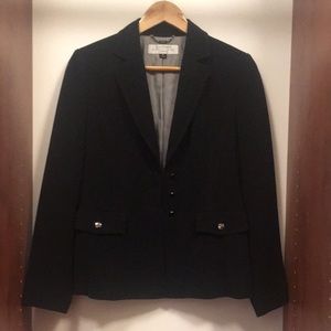 TAHARI BLACK 2-PIECE PANTSUIT SIZE 4P